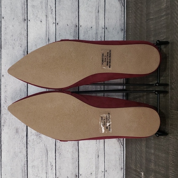 JourneeCollection-Kyrah Faux Suede Pointed Toe Rhinestone Loafer Size 8M - Picture 9 of 9